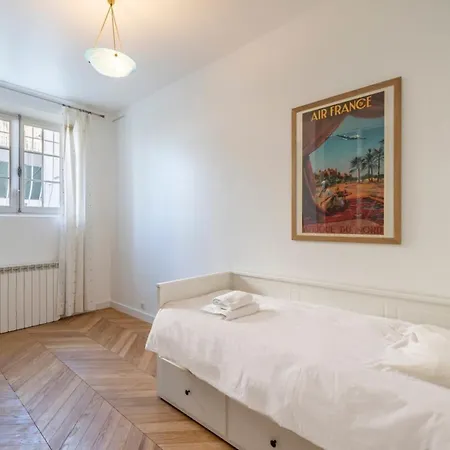 Wonderful 3 Bedroom In Appartamento Cannes