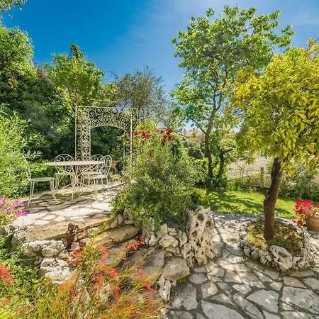 Wonderful 3 Bedroom In Appartamento